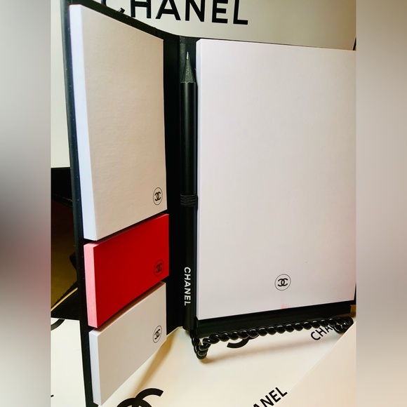 “HOST PICK” Chanel Notebook With Pencil & Post-It Notes - Picture 2 of 13